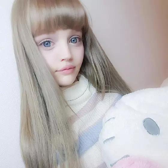 大眼睛芭比娃娃的名字叫什么_芭比娃娃开眼装眼睛_大眼芭比娃娃专卖店