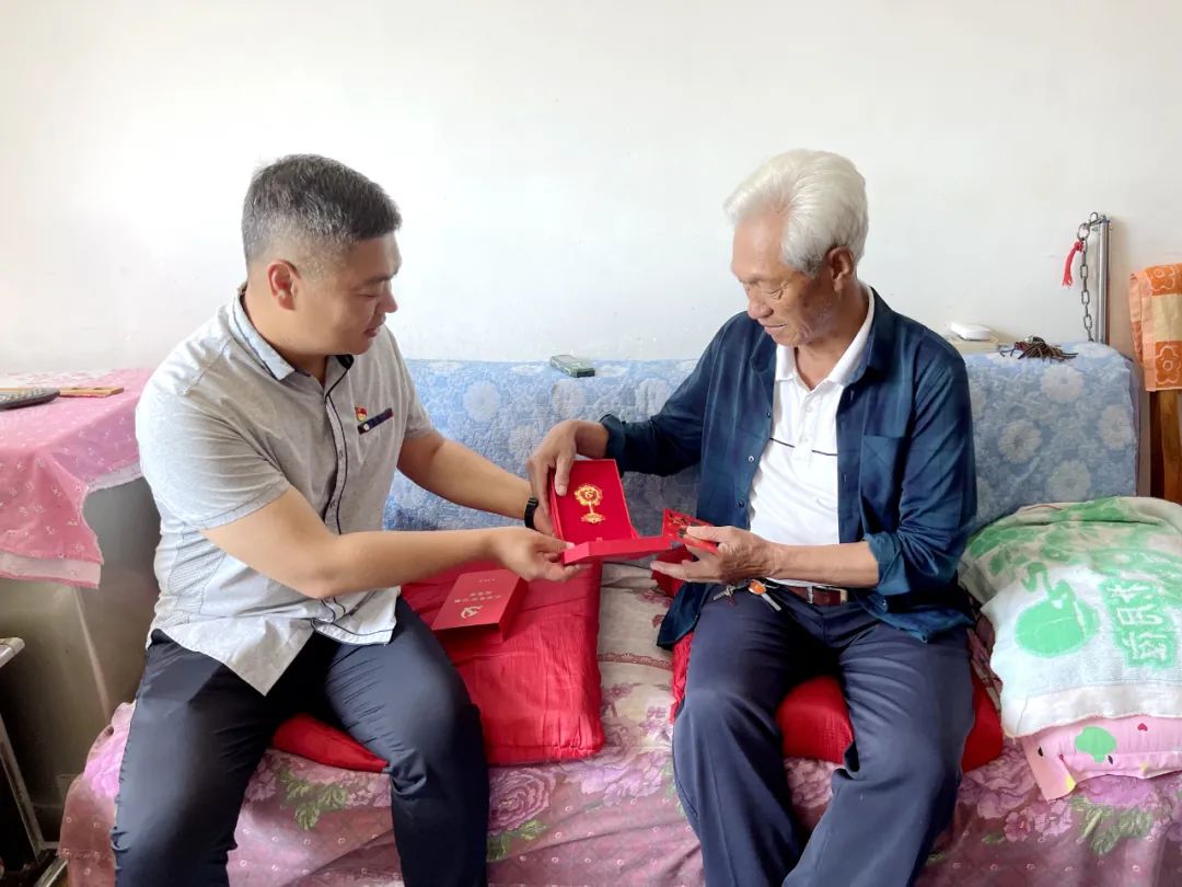 华夏万家_华夏万家吧_万家华夏金融吧