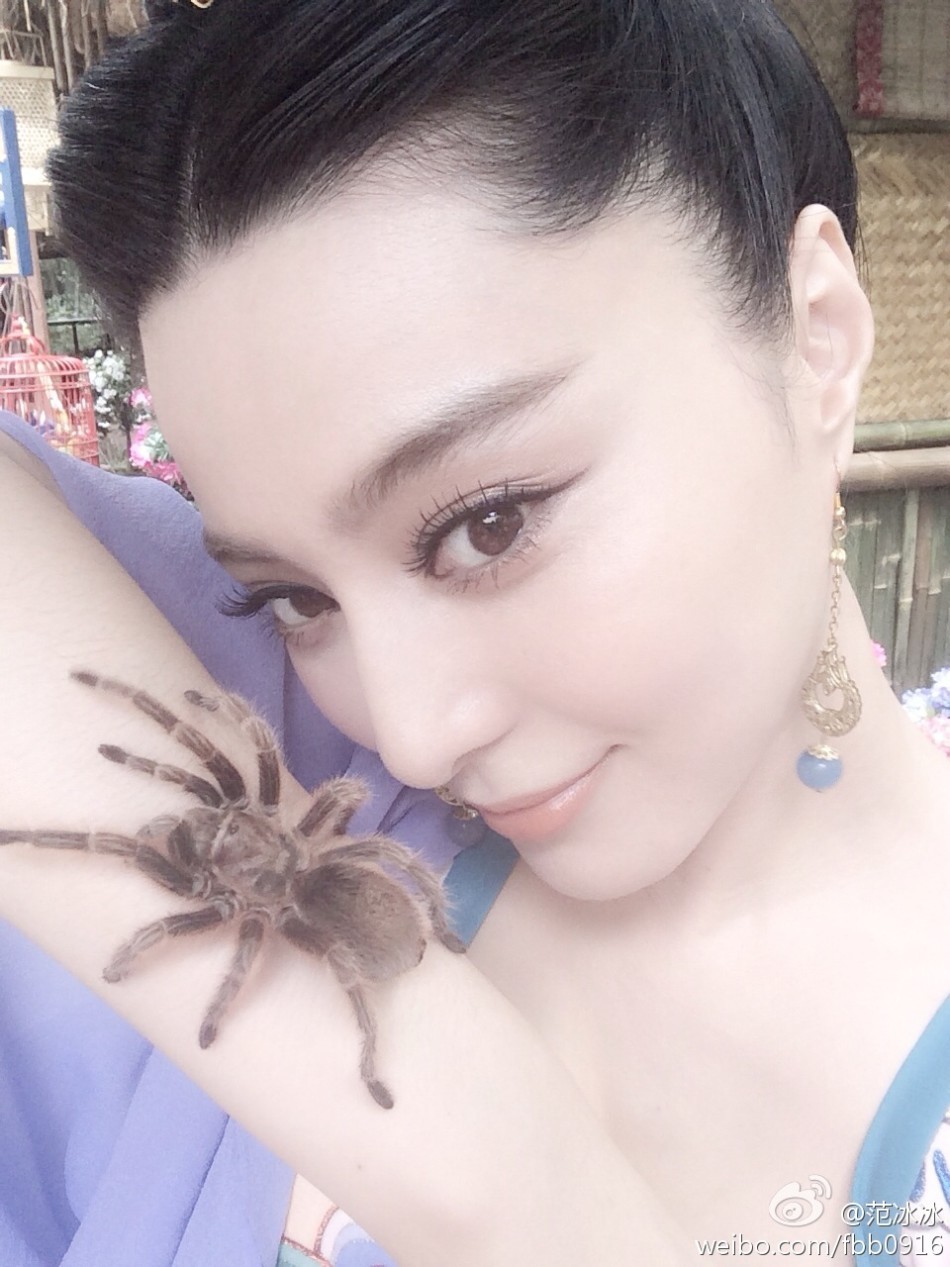 美女恶搞_美女恶搞_美女恶搞