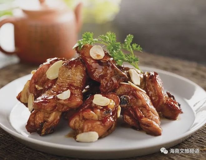 溜达鸡_鸡溜达表情包_鸡溜达图片