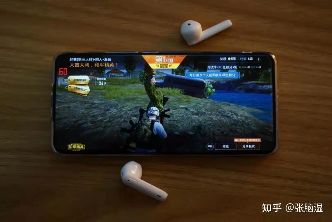 打吃鸡好用的游戏手机推荐_手机吃鸡类游戏_可以吃鸡的手游