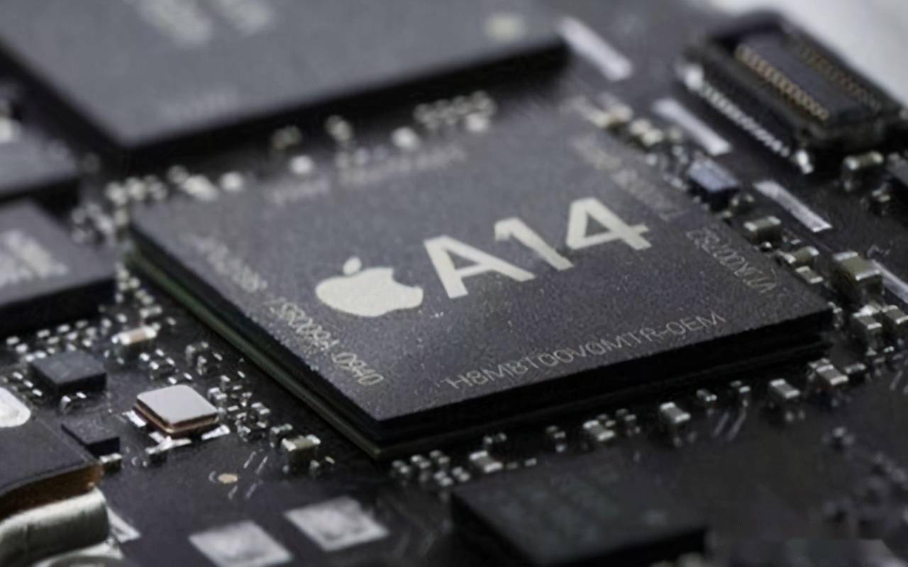 苹果手机游戏散热器_iphone手机散热游戏_ios散热的软件