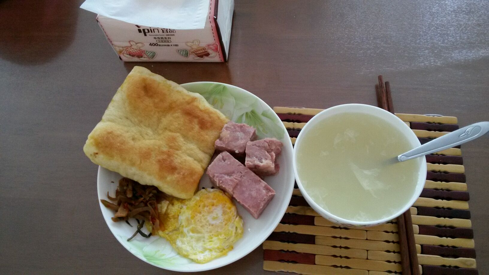 周几是父亲节_父亲节是星期几_父亲节是6月的第几个星期日