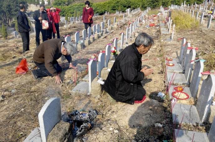 清明节三薪-清明节：祭扫祖先、踏青采摘，如何度过有意义的春天