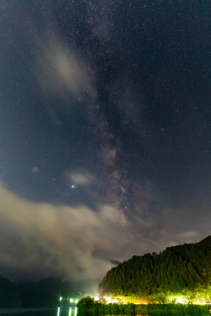 山之翁-山中奇妙生活：阳光、清新空气和星空启示