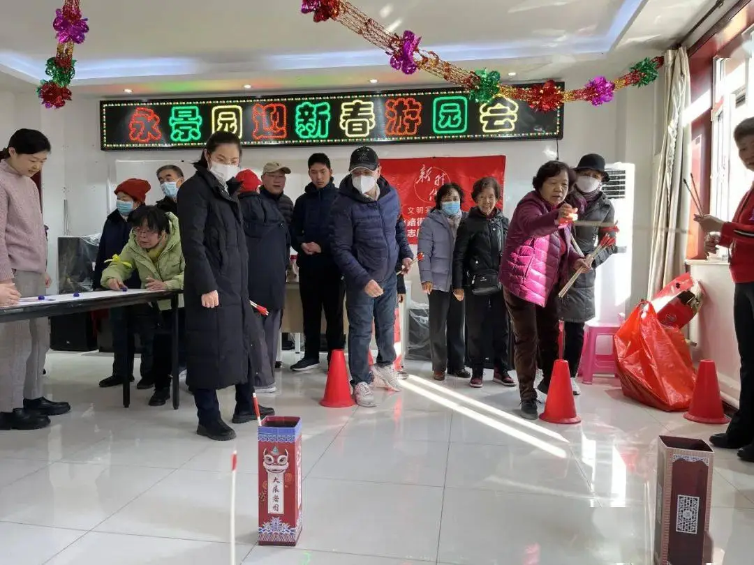 手机玩空间游戏用什么软件_voivo手机游戏空间_空间手游游戏
