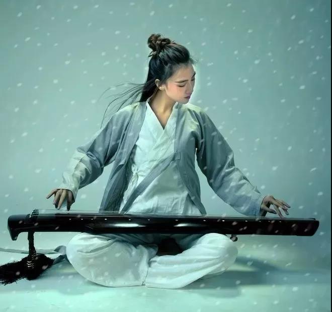 古琴弹手机游戏怎么玩_古琴弹奏游戏_弹古琴手机游戏