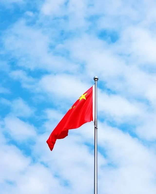 秋月孝三_秋月孝三_秋月孝三