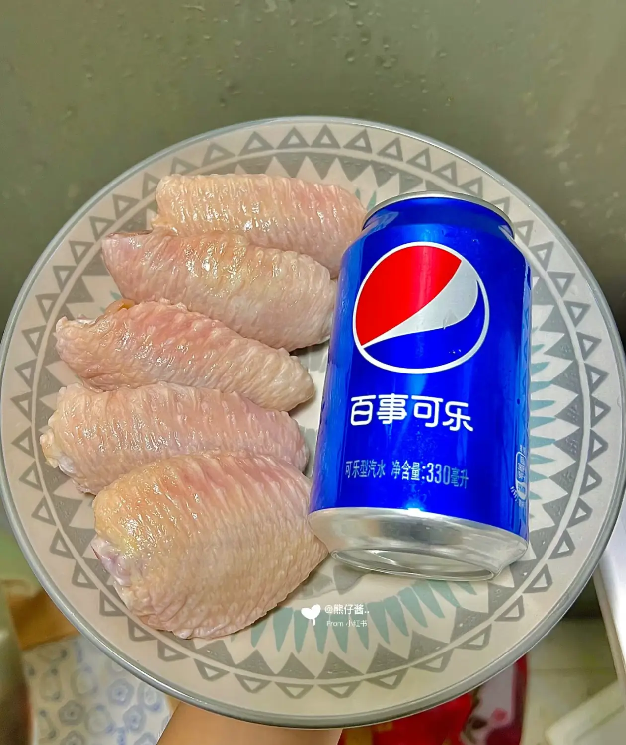 斑秃_斑斓_斑比