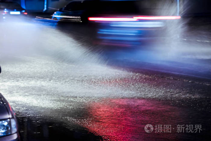 恶劣天气1080p_恶劣天气剧情解析_恶劣天气手机游戏