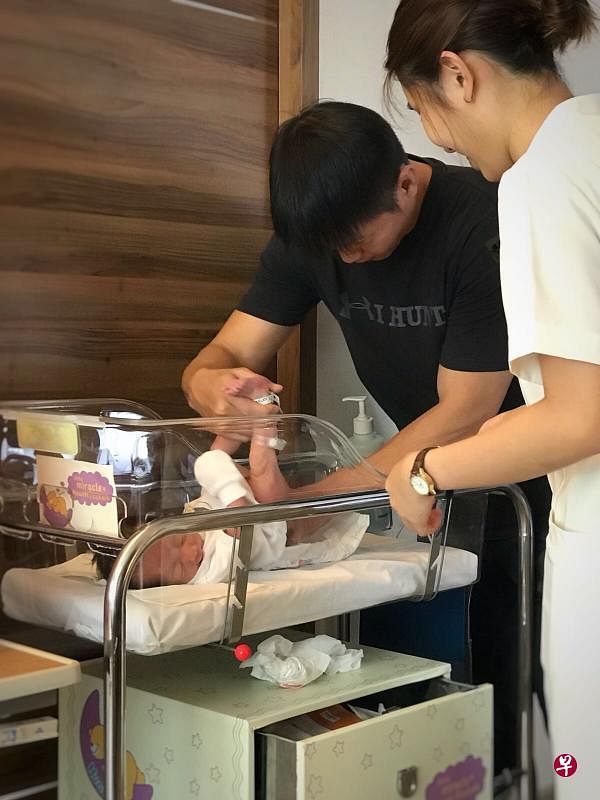 爸爸送儿子回家的游戏_适合送爸爸的手机游戏_爸爸送儿子游戏手机版