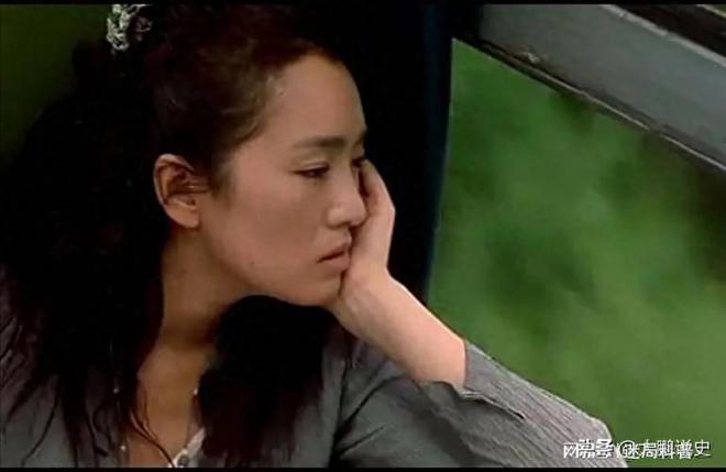 回忆中的玛妮：爱情的唯美与现实的残酷对比