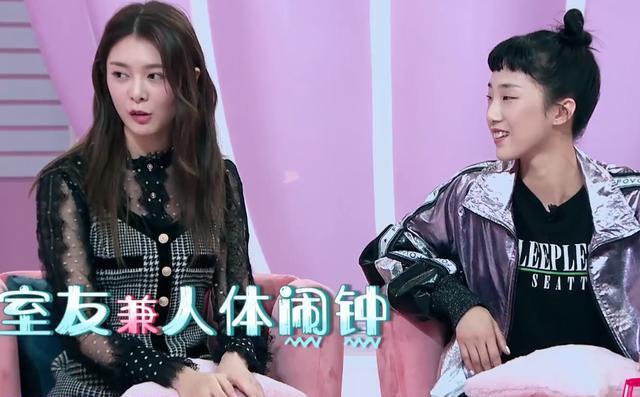 我哥哥玩手机怎么写_哥哥用手机玩游戏怎么办_哥哥打游戏嘛