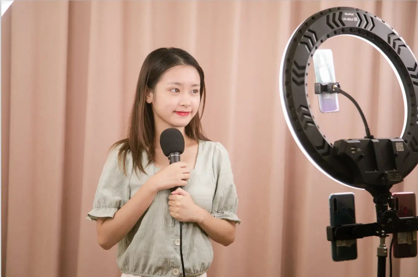 手机做游戏视频用什么软件最好_适合打游戏的5g手机视频_5g手机做游戏视频