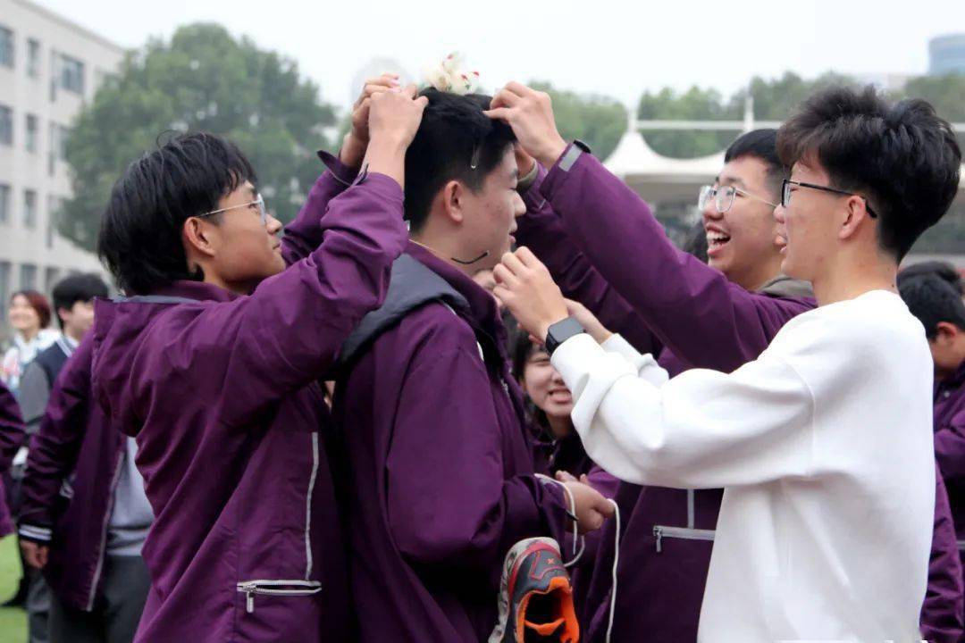 60秒一样的手机游戏_手机游戏秒玩软件_手机游戏秒玩