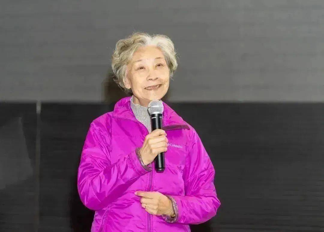 兰希_兰希黎能修护红血丝吗_兰希黎护肤品官网价格