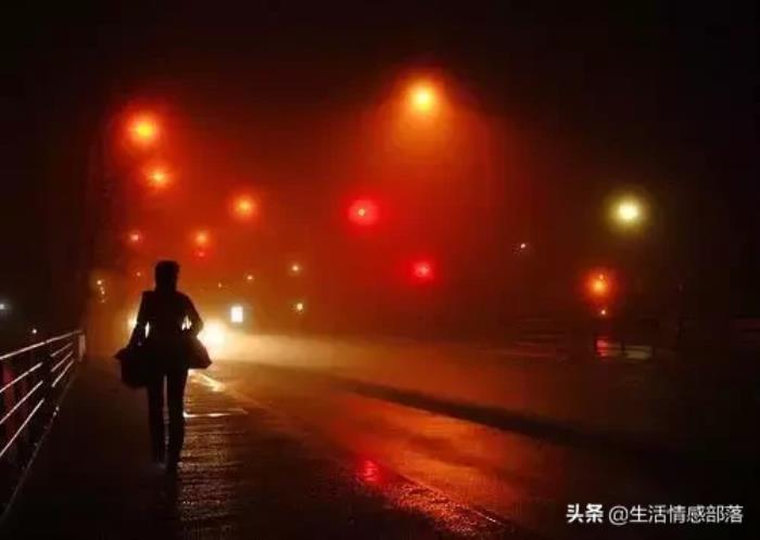 分手游戏手机摄影_分手镜头_手机摄影大赛征稿