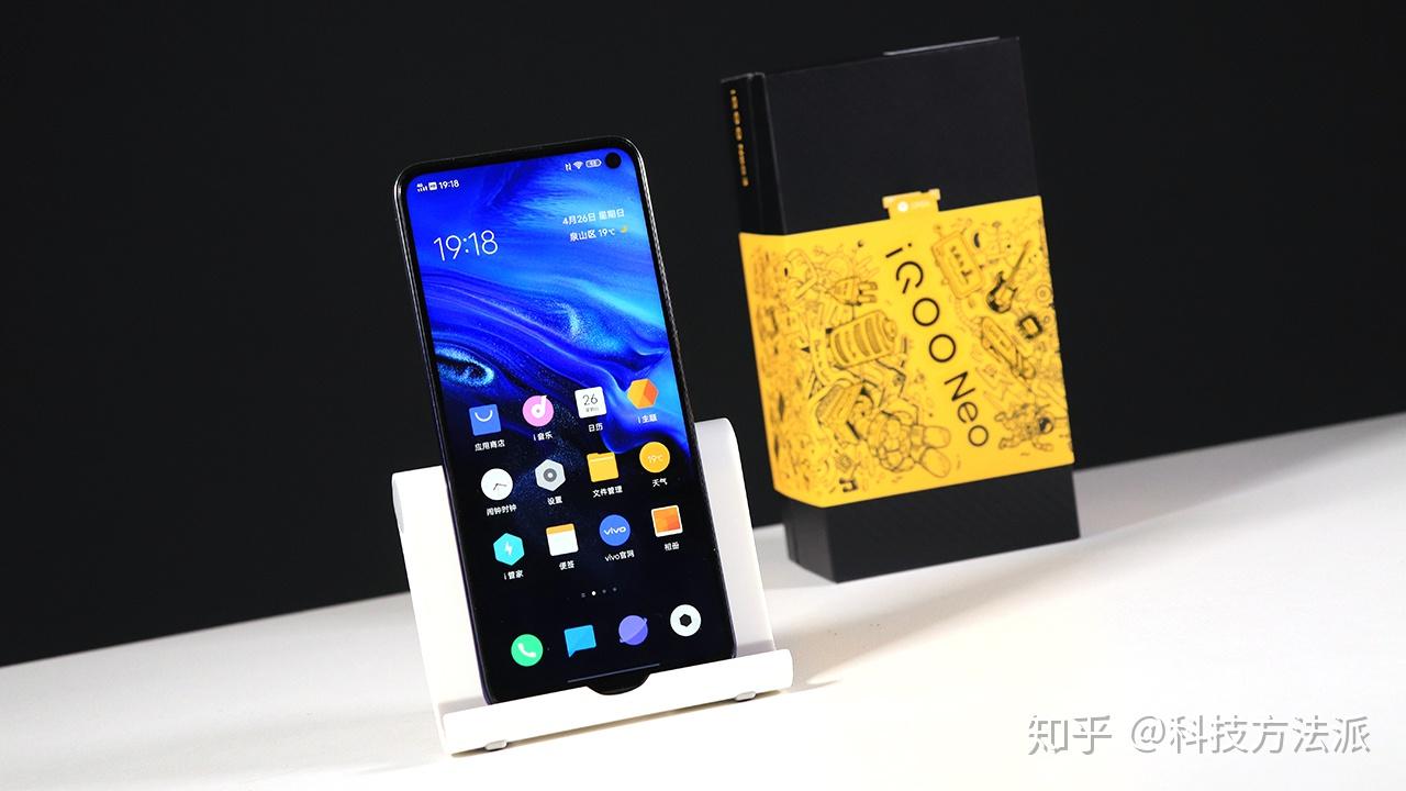 能开箱的手机游戏_3百元左右的游戏手机开箱_游戏手机800～1000元