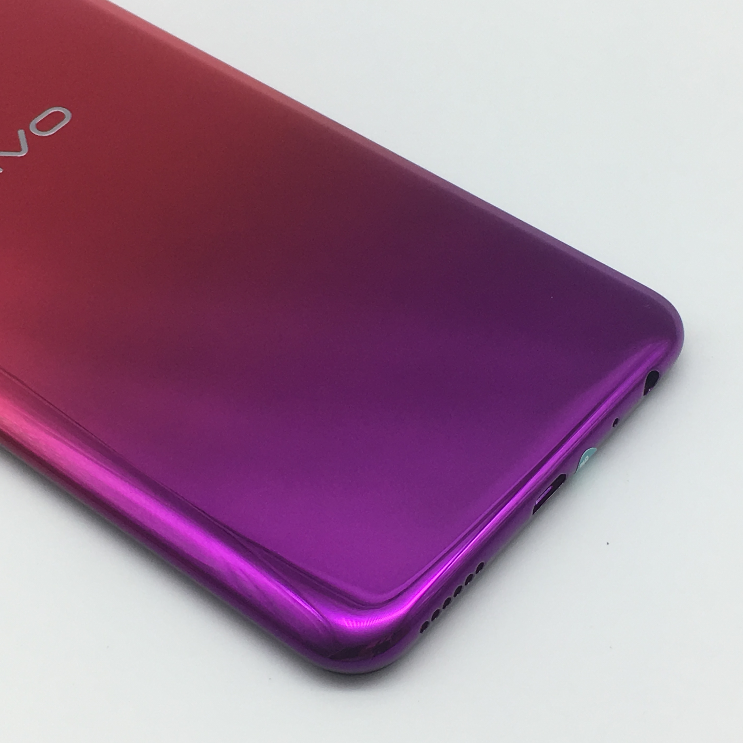 玩手机游戏对青少年的危害_vivo u1手机玩游戏_玩手机游戏用英语怎么说