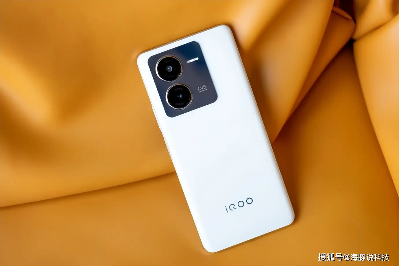 ios手机端游戏_ioco 游戏手机_手机游戏苹果