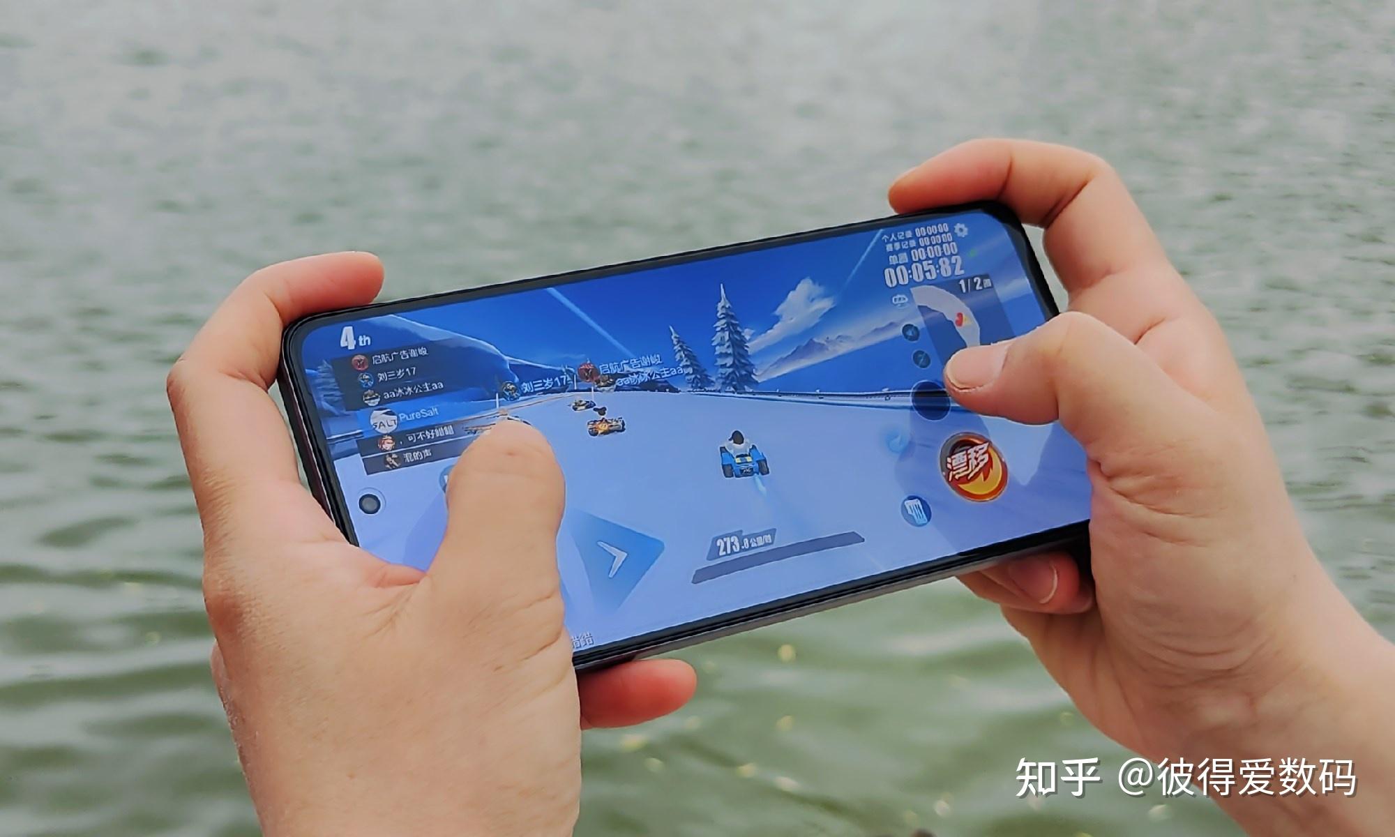 手机最新游戏排行_手机最新游戏_oppo手机最新游戏手机