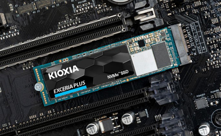 笔记本硬盘接口为何如此挑食？SATA、M.2、NVMe 傻傻