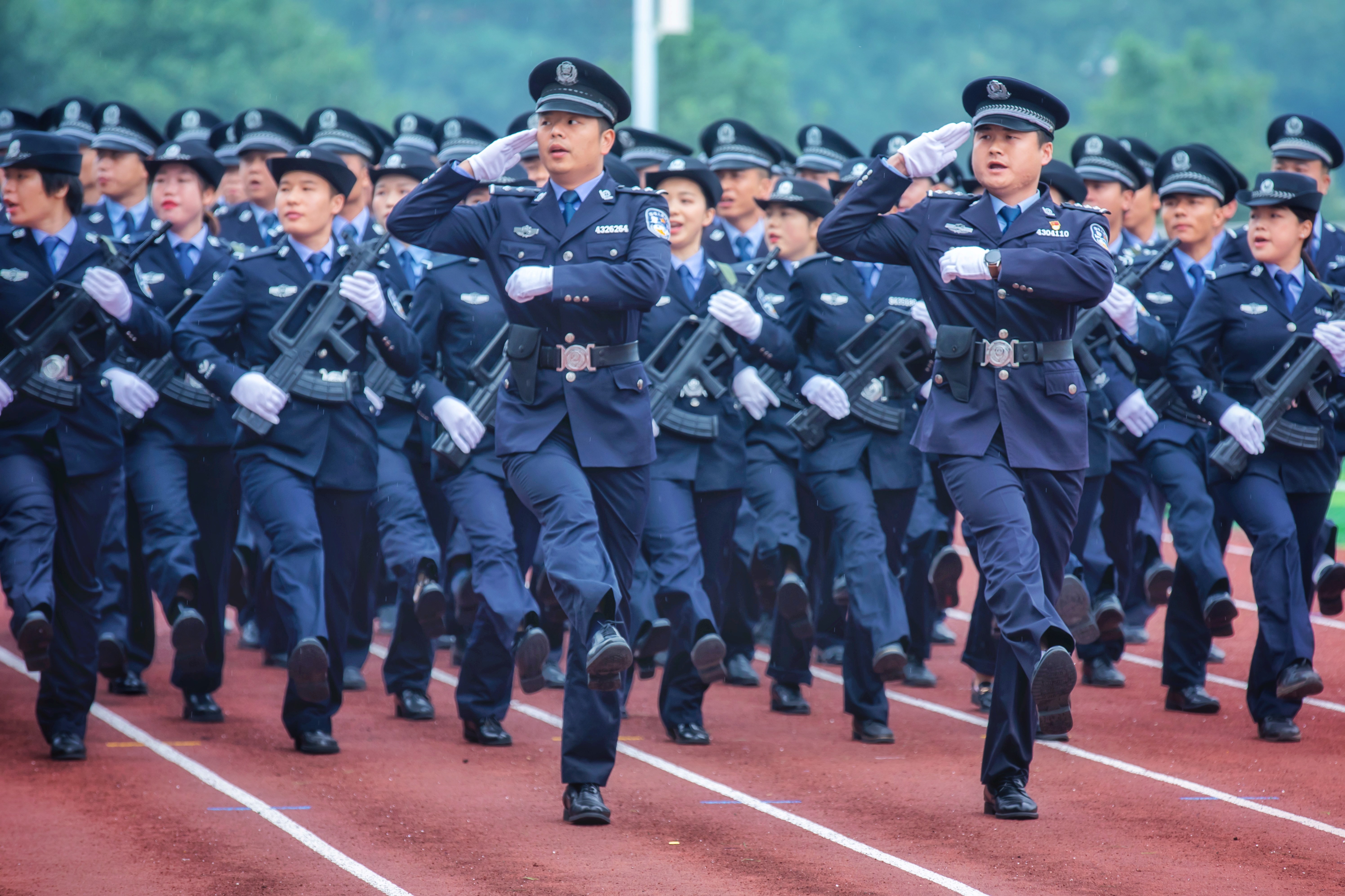 经销商授权牌_经销商会议_经销商