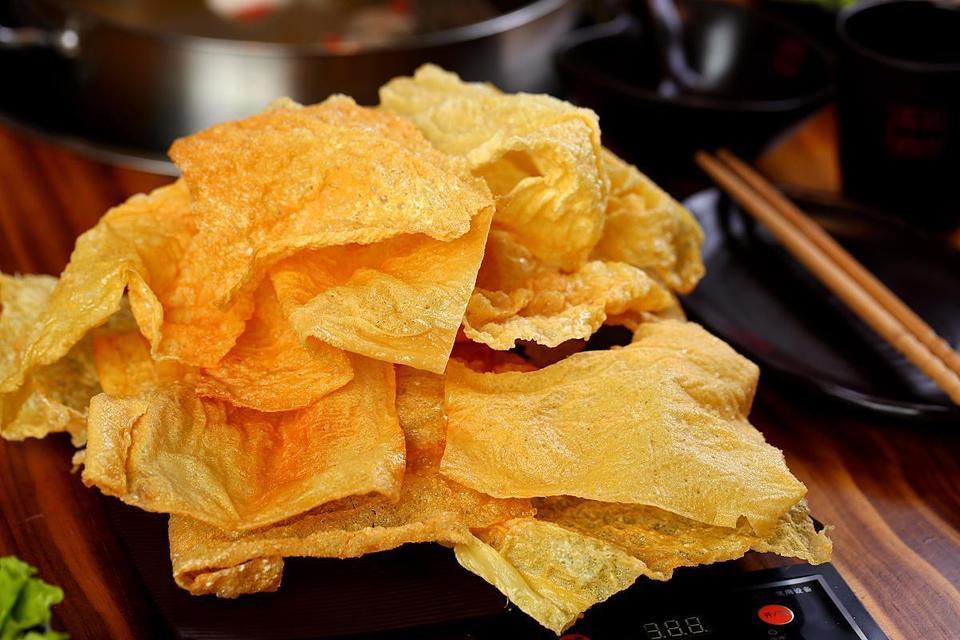 豆腐泡温泉老手机游戏-回忆当年：豆腐泡温泉与老手机游戏的激情