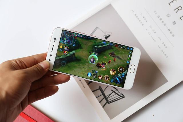 4g的游戏手机_4g手机能装80个游戏吗_4g手机能玩什么游戏