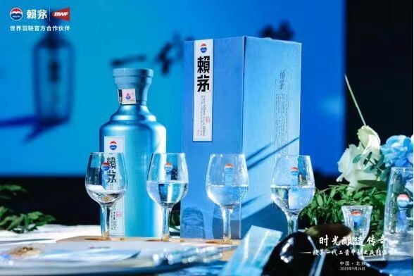 跟晚班一样的手机游戏_夜班手机游戏_晚班游戏最好结局攻略