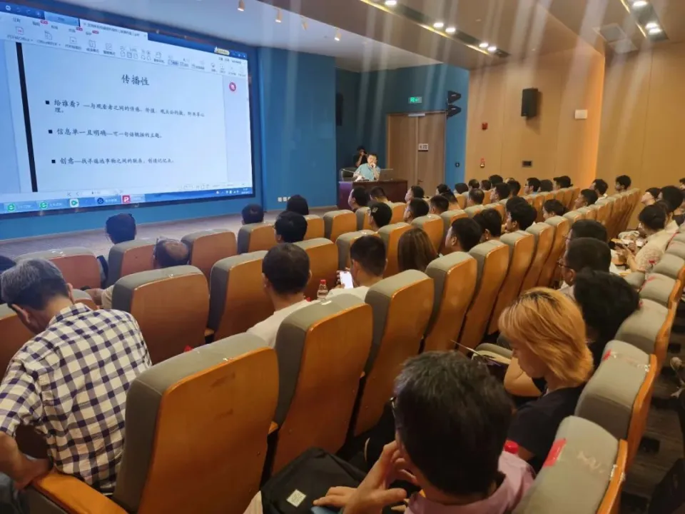 到梦空间脚本精灵_到梦空间自动报名脚本_脚本空间模块