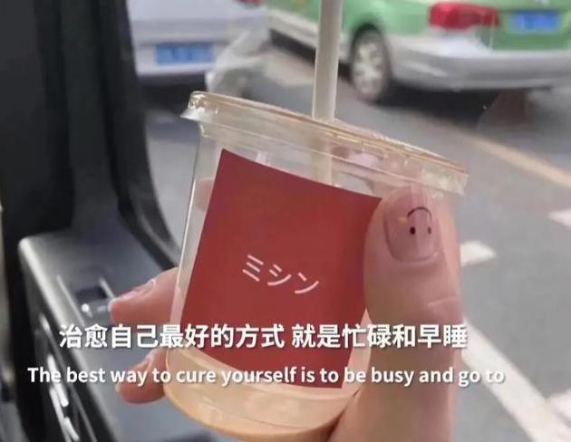抖音怎么访问别人不留记录-抖音偷偷看别人视频不留痕迹的小技巧